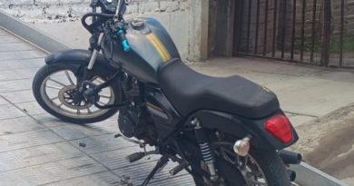 Aseguran en Cuautlancingo a un presunto narcomenudista y recuperó una motocicleta