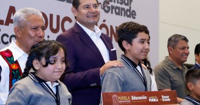 Con seguridad en educación, gobernador Armenta cumple sueños de la niñez poblana