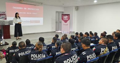 Puebla capacita a 600 policías para proteger a mujeres y niñas de la violencia
