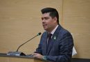 Partido Verde impulsa la paternidad activa con cambiadores de pañales en sanitarios de hombre