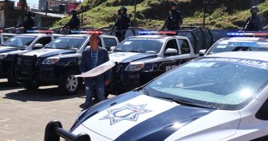 Entrega de seis nuevas patrullas fortalece la seguridad en Xiutetelco