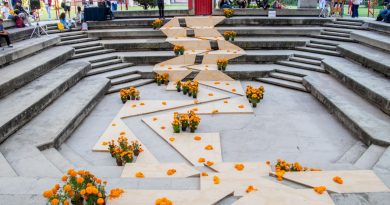IBERO Puebla recibe a quienes lucharon por un mundo mejor en la Ofrenda Monumental 2025