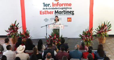 Esther Martínez rinde Primer Informe Legislativo; destaca 19 iniciativas presentadas