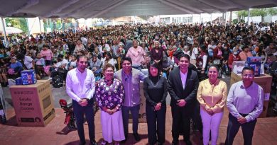 Encabezan Omar Muñoz y Tere Alfaro festejo por el Día de las Madres en Cuautlancingo