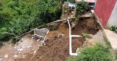 Por intensas lluvias, se presenta deslizamiento de ladera en Xicotepec