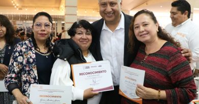 Más de 3 mil docentes del SNTE 51 fueron homenajeados por dedicar su vida a la educación