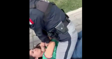 Con brutalidad, policías de San Andrés Cholula detienen a mujer