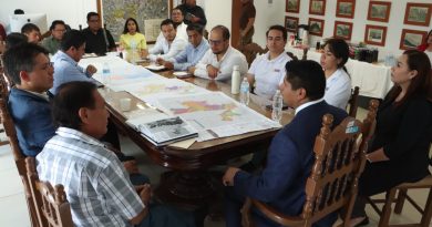 Sostiene Omar Muñoz mesa con cronistas y especialistas en límites territoriales