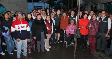 Entrega Laura Artemisa cheques de Obra Comunitaria por un millón de pesos